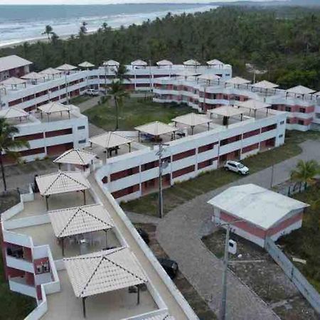 Condomi. Praia Da Perola -Beira Mar-Ilheus/Itacare מראה חיצוני תמונה